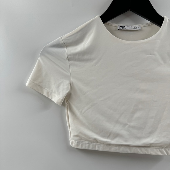 Zara White Super Cropped Buttery Soft Top Size Small - Picture 2 of 5